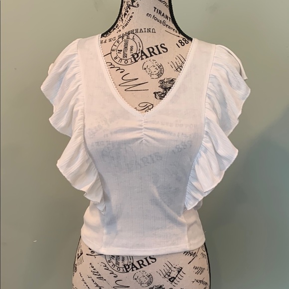 Forever 22 White Ruffle Sleeveless Top Women’s Medium Baby Tee V-Neck - Picture 1 of 6